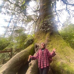 Meet your Posher, Sam